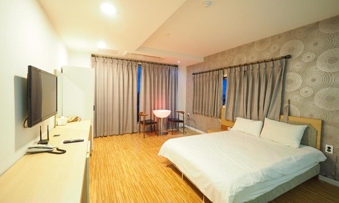 Aurora Hotel Jeju Extérieur photo